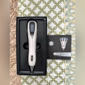 NWT skin tag/mole pen